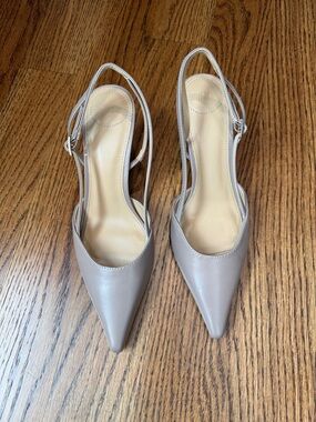 H&M Pointed Slingback Heels in Light Taupe